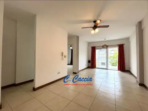 Nahuel Huapi 5400, Piso 1