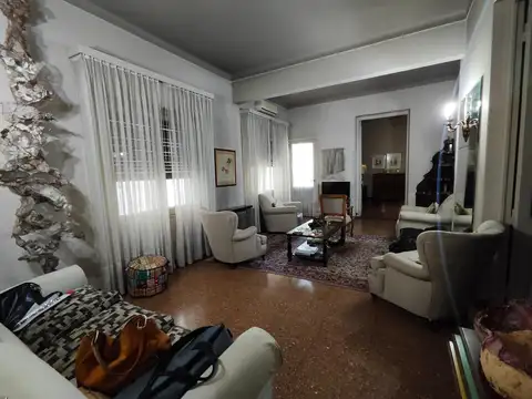 Importante casa  a metros de Alvear NUEVO VALOR