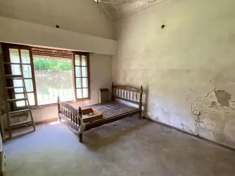 INCREIBLE QUINTA SOBRE RUTA 9, FUNES - CASA A RECICLAR