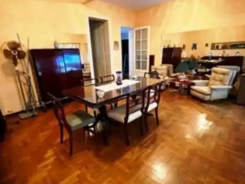 Depto Tipo Casa en Venta de 4 ambientes