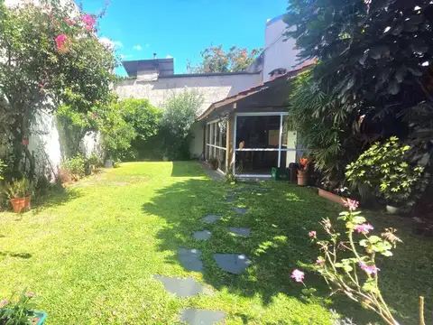 DEPARTAMENTO 3 AMBIENTES CON JARDIN QUINCHO