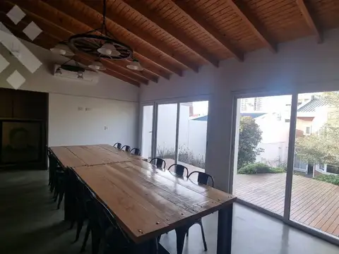 Casa en Venta con 1 cochera