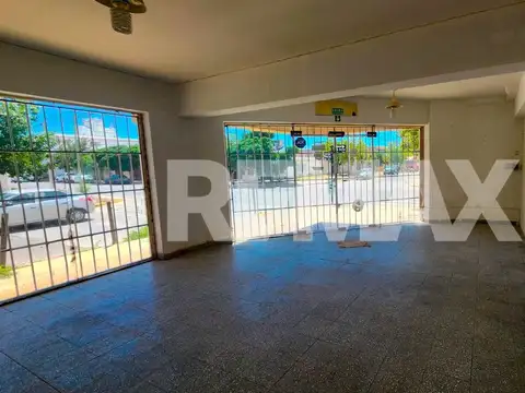 ALQUILER LOCAL COMERCIAL