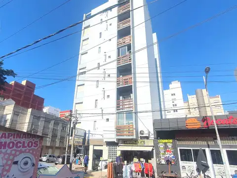 Zuviría 100, Piso 2
