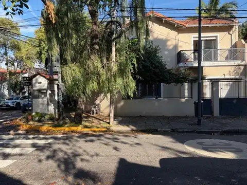 Casa en Venta en Olivos Maipu/Uzal, USD 370.000