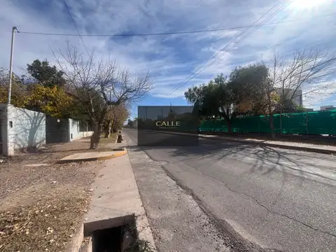 Terreno / Lote en venta de 300.79m2 ubicado en Russell