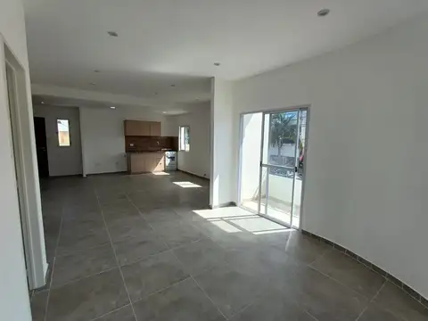 Depto Tipo Casa en Alquiler de 3 ambientes