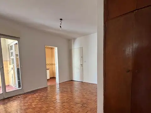 Departamento en Venta en Villa del Parque, USD 74.000