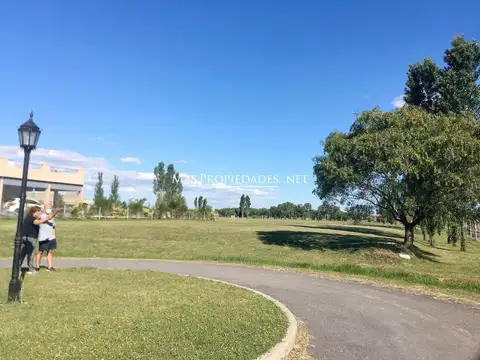 Terreno en Venta 22  mts Frente