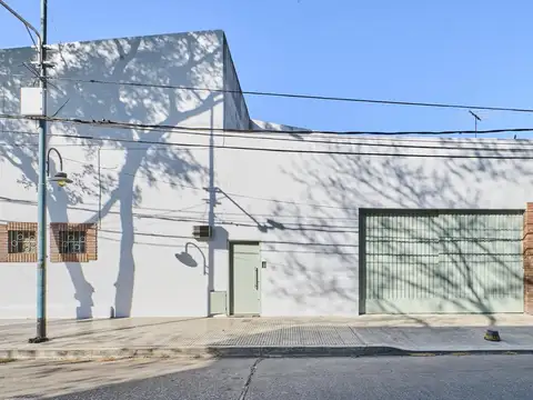 Local en Venta en Munro, USD 422.000