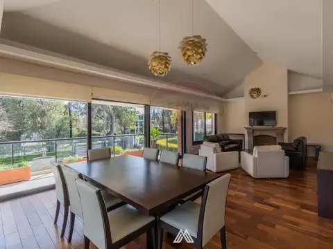 Avenida Rivera 6400