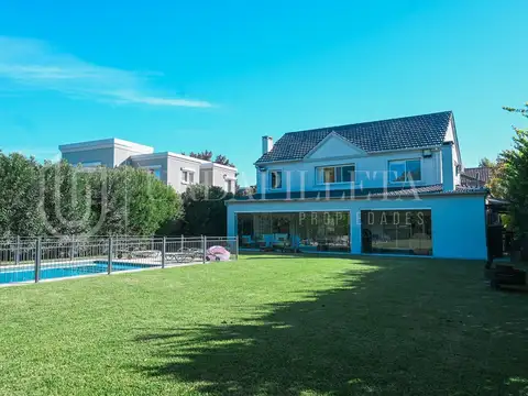 Casa en La Lomada De Pilar