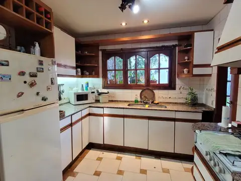 Casa en Venta en Villa Ballester, USD 199.000