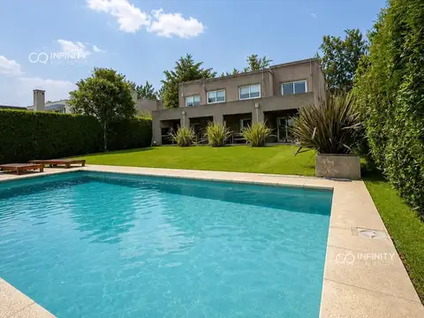 Casa en Venta de 4 dormitorios