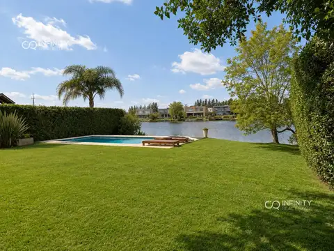 Casa en Venta en La Comarca, USD 520.000
