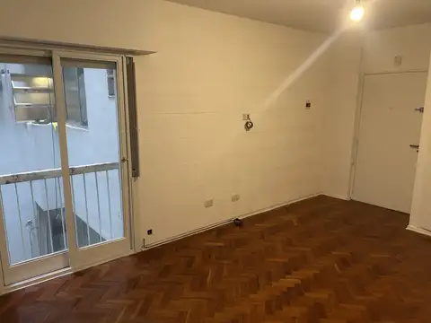MONOAMBIENTE, COCINA COMPLETA Y BAÑO COMPLETO, TODO A NUEVO