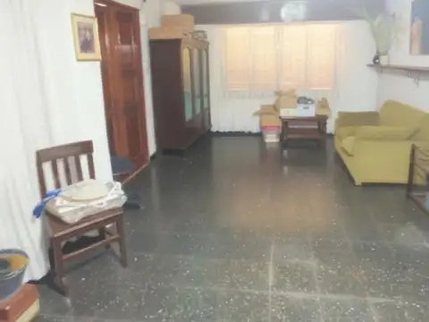AMPLIA CASA EN VENTA EN POSADAS MISIONES