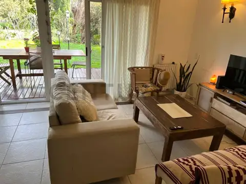 Departamento en Alquiler en Las Mercedes, USD 1.200