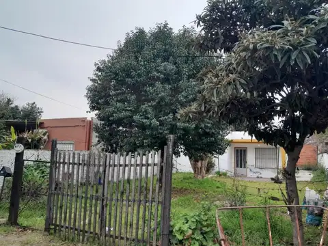 Tinogasta 471, B1765AUI Isidro Casanova, Provincia de Buenos Aires, Argentina, Isidro Casanova, Buenos Aires, Argentina.