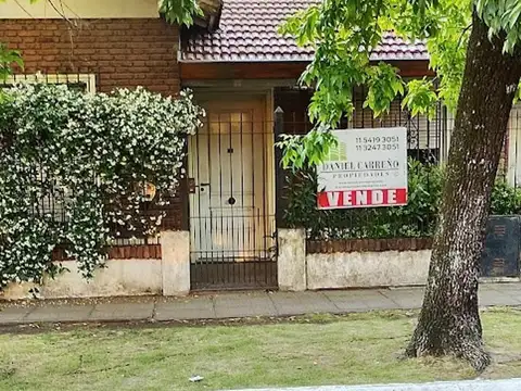 CHALET EN VENTA 3 AMBIENTES