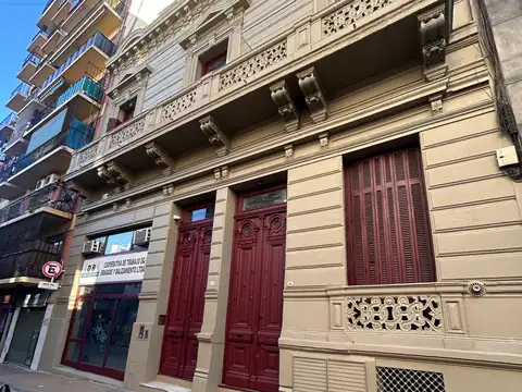 PH EN ALQUILER (SAN TELMO)
