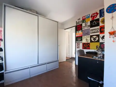 Depto Tipo Casa en Venta en Villa del Parque, USD 197.000