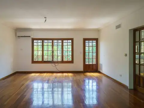 Casa en Venta al Oeste