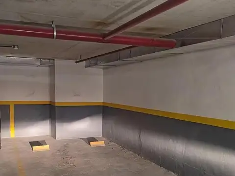 Cochera en venta - 12Mts2 - Abasto
