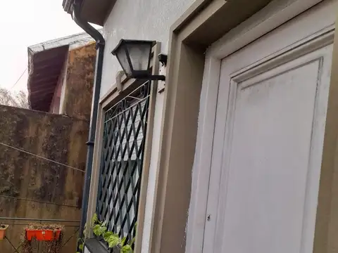 Depto Tipo Casa en Alquiler de 2 dormitorios
