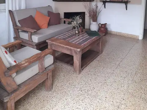 Depto Tipo Casa en Alquiler en Olivos Maipu/Uzal, $ 1.350.000