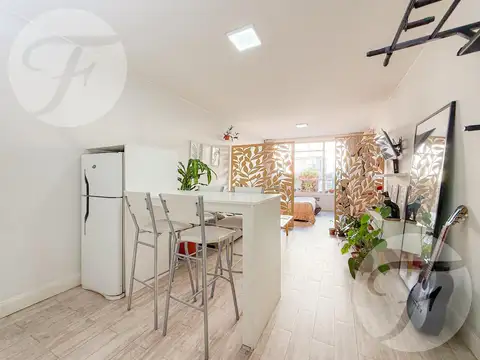 Venta Monoambiente Amoblado en Retiro – Reciclado a Nuevo, Apto Profesional