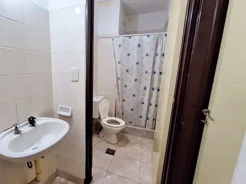 Departamento 5 ambientes con 1 baño