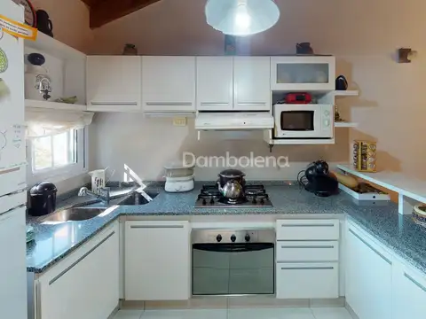 Casa en Venta con 1 cochera