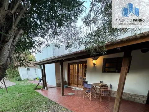 Casa 5 ambientes con 2 baños
