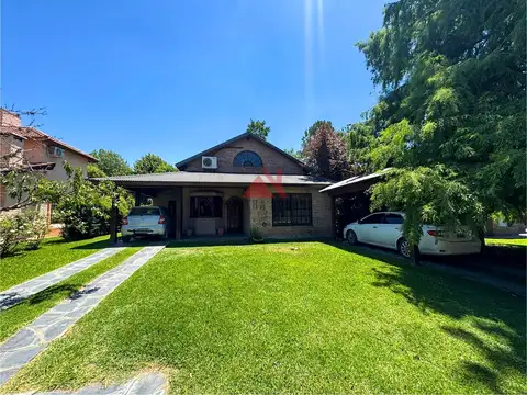 Casa  en Venta en Larena Country Club, Pilar, G.B.A. Zona Norte
