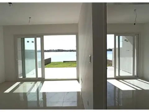 Departamento en Venta con 2 cocheras
