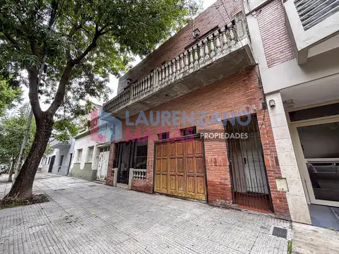 GABRIELA MISTRAL  al 2700