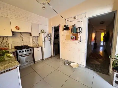 Depto Tipo Casa en Venta 50 años