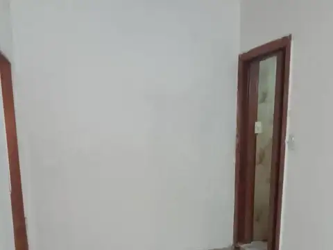 Depto Tipo Casa 4 ambientes con 1 baño