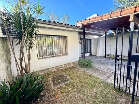 Depto Tipo Casa en Venta en Virreyes Oeste, USD 120.000