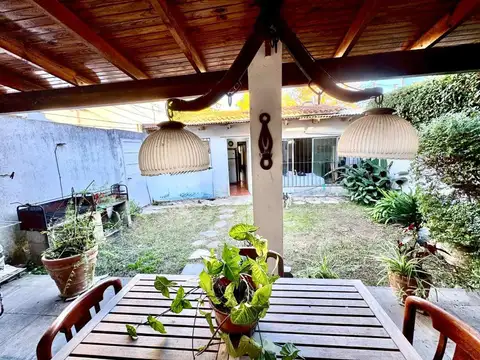 Depto Tipo Casa en Venta de 2 dormitorios