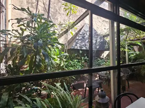 Venta Casa +Local. San Telmo. Oportunidad