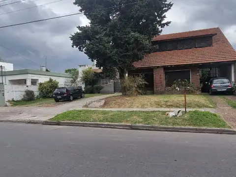 Palomar en Venta Galpon Sobre Lote Lado Izquierdo de 10x50 F: 10416