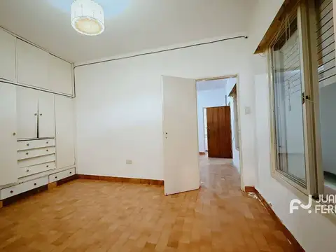 Casa 7 ambientes con 3 baños
