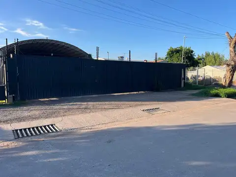 Alquilo Galpón en km 8, Rodeo de la Cruz