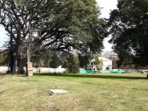 Terreno en Venta en Ingeniero Adolfo Sourdeaux, USD 85.000