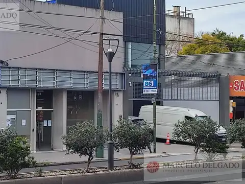 Hipolito Yrigoyen al 8100