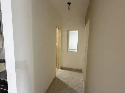 Depto Tipo Casa 2 ambientes con 1 baño