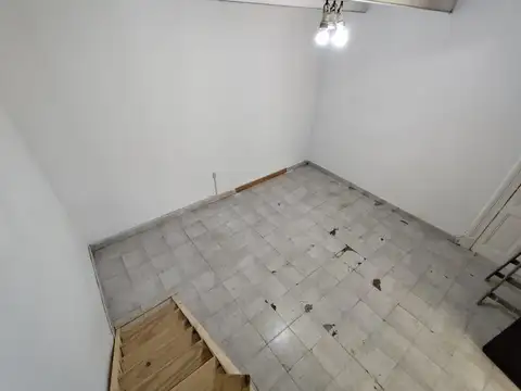 Depto Tipo Casa en Alquiler 50 años