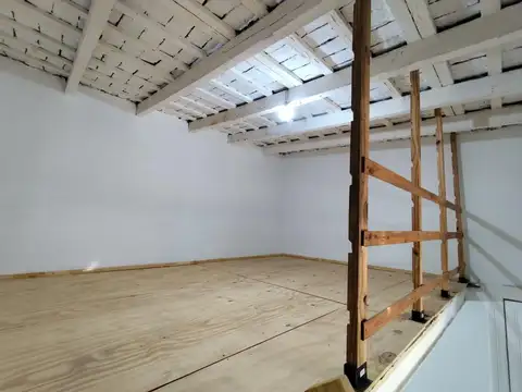 Depto Tipo Casa en Alquiler de 3 ambientes